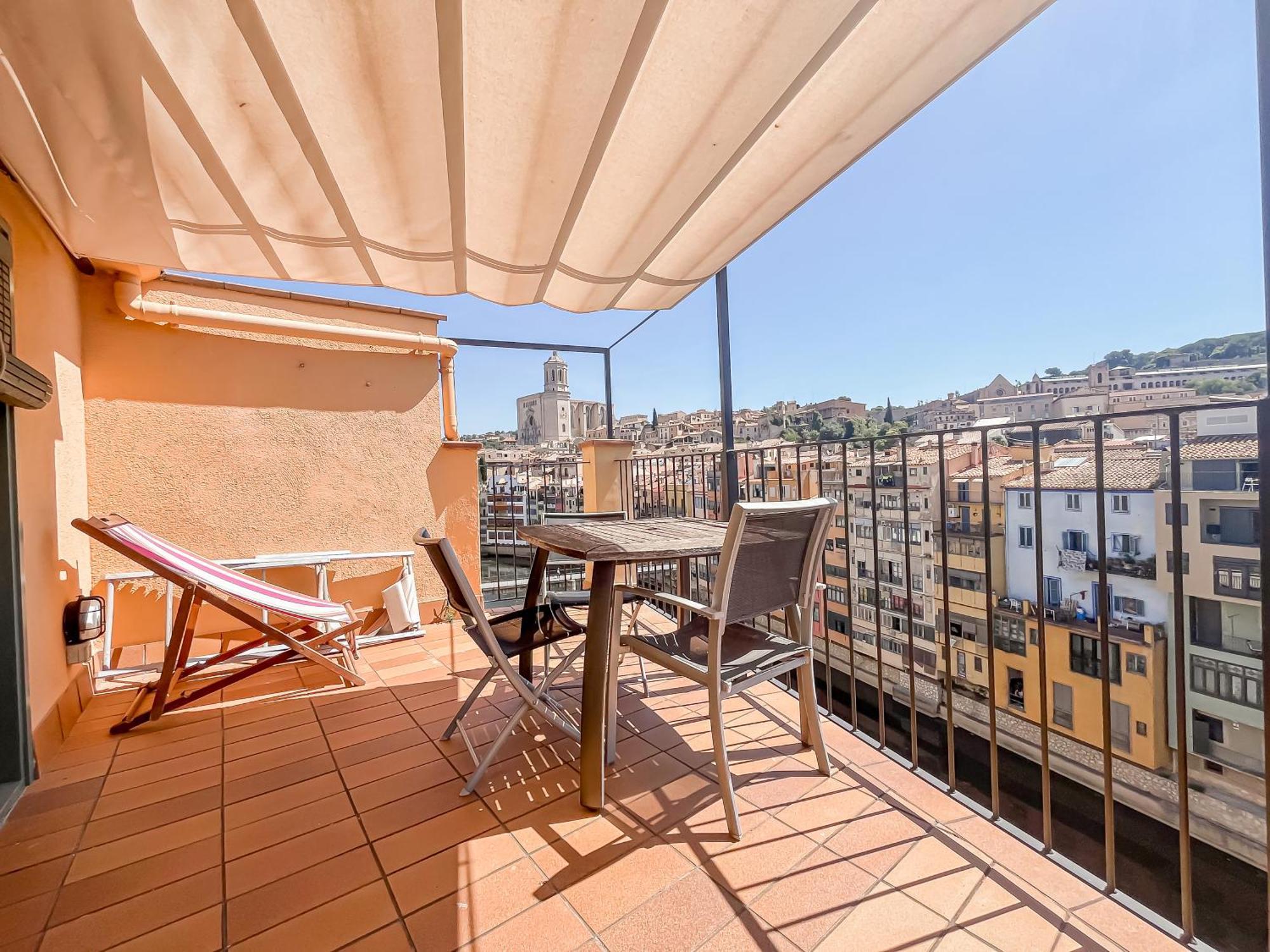 Sleep & Stay Luxury Top Floor Apt With Terrace Χιρόνα Εξωτερικό φωτογραφία