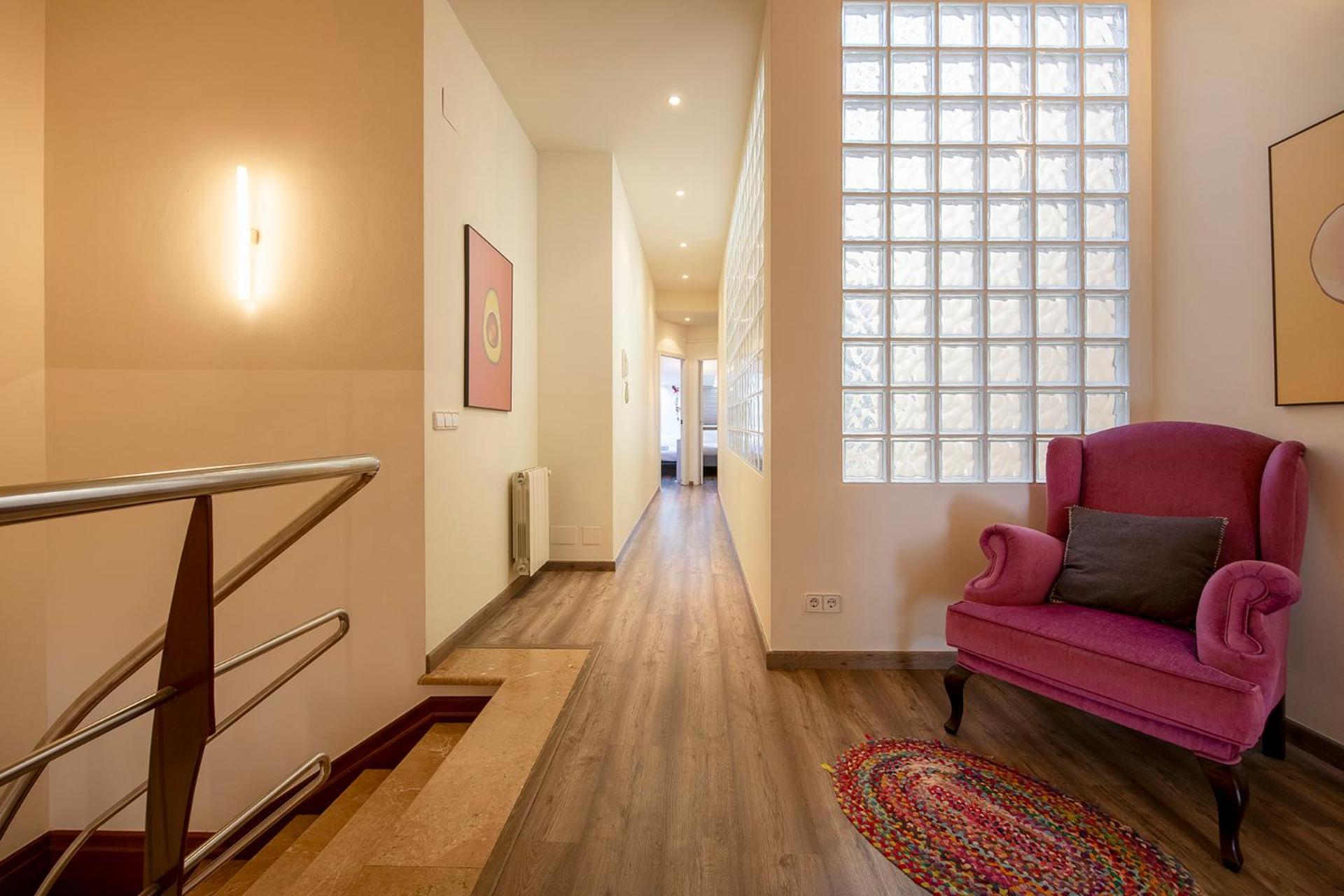 Sleep & Stay Luxury Top Floor Apt With Terrace Χιρόνα Εξωτερικό φωτογραφία