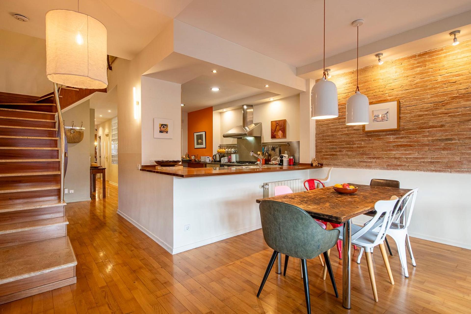 Sleep & Stay Luxury Top Floor Apt With Terrace Χιρόνα Εξωτερικό φωτογραφία
