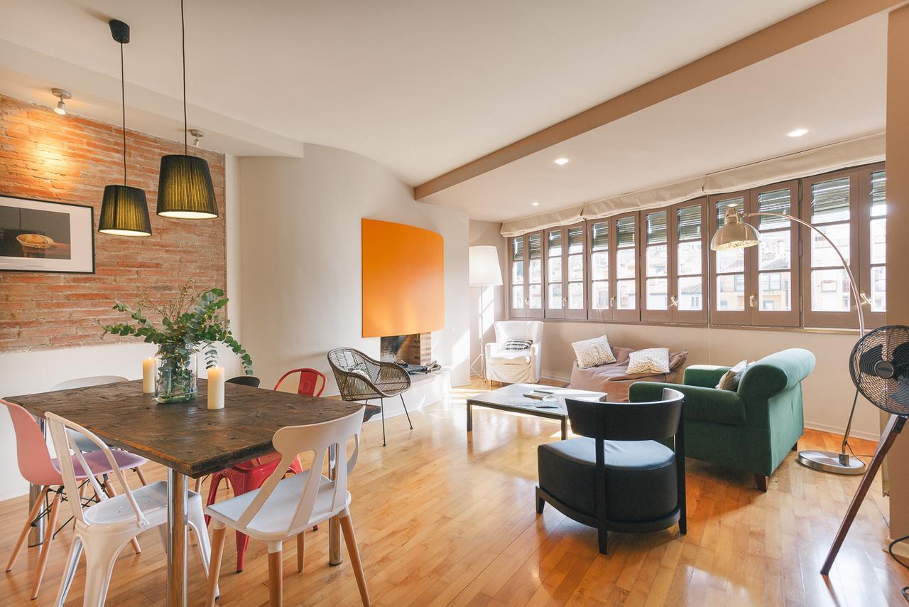 Sleep & Stay Luxury Top Floor Apt With Terrace Χιρόνα Εξωτερικό φωτογραφία
