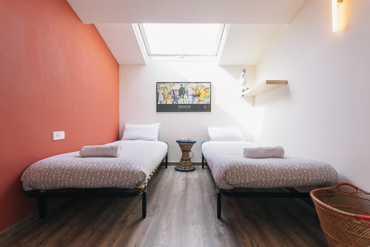 Sleep & Stay Luxury Top Floor Apt With Terrace Χιρόνα Εξωτερικό φωτογραφία